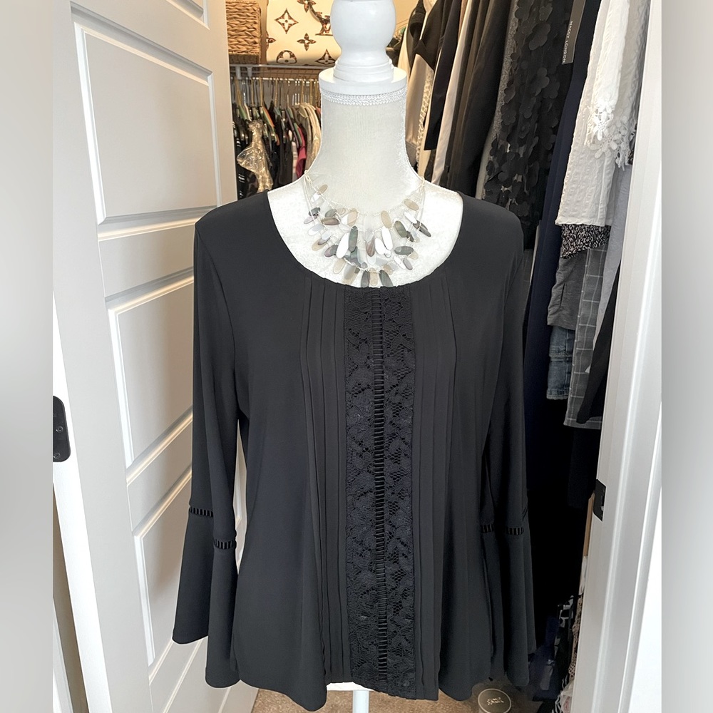 White House Black Market bell sleeve top Lace detail LP blouse